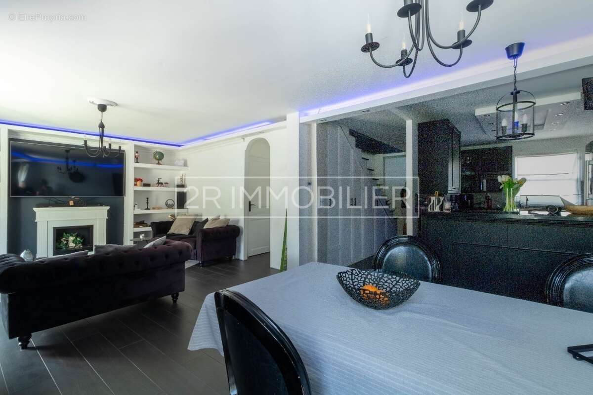 Maison à LAGNY-SUR-MARNE