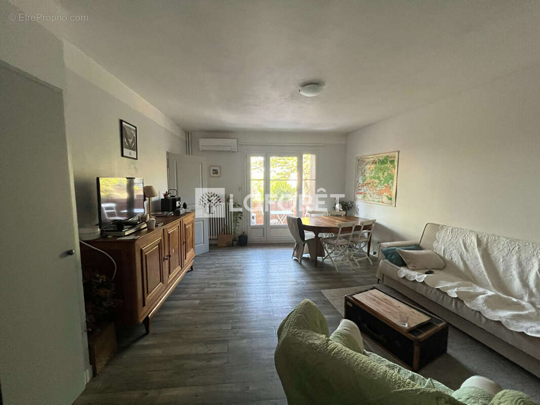Appartement Salon De Provence T3 - photo 2