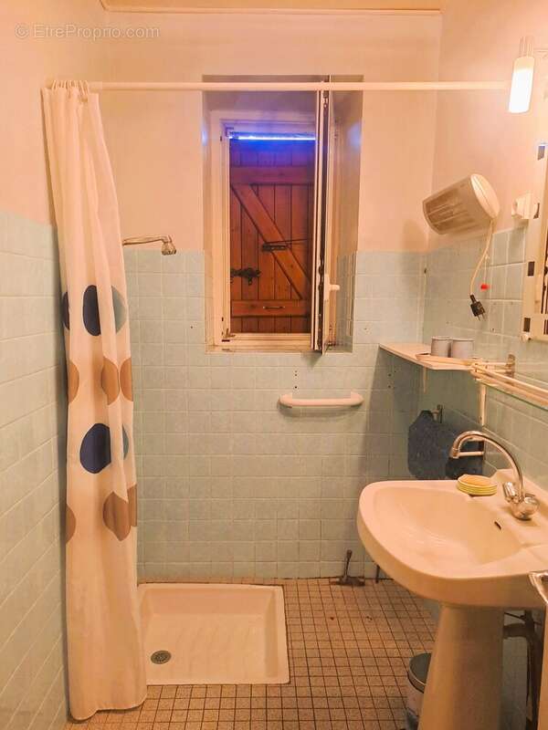 Maison à CAMPAGNAC-LES-QUERCY