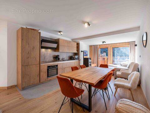 Appartement à LES CHAPELLES