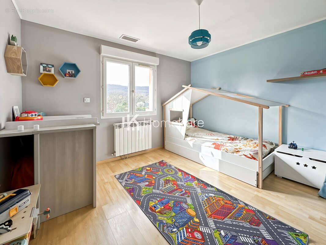 Maison à MARTRES-TOLOSANE