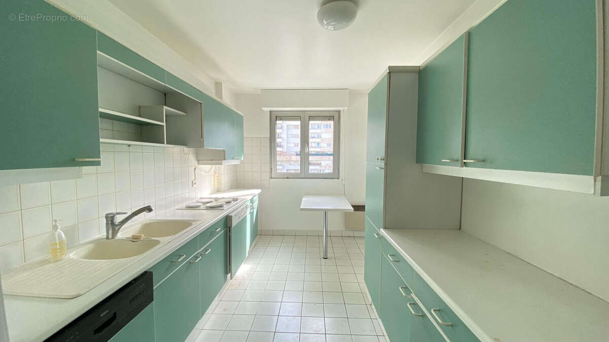 Appartement à BOULOGNE-BILLANCOURT