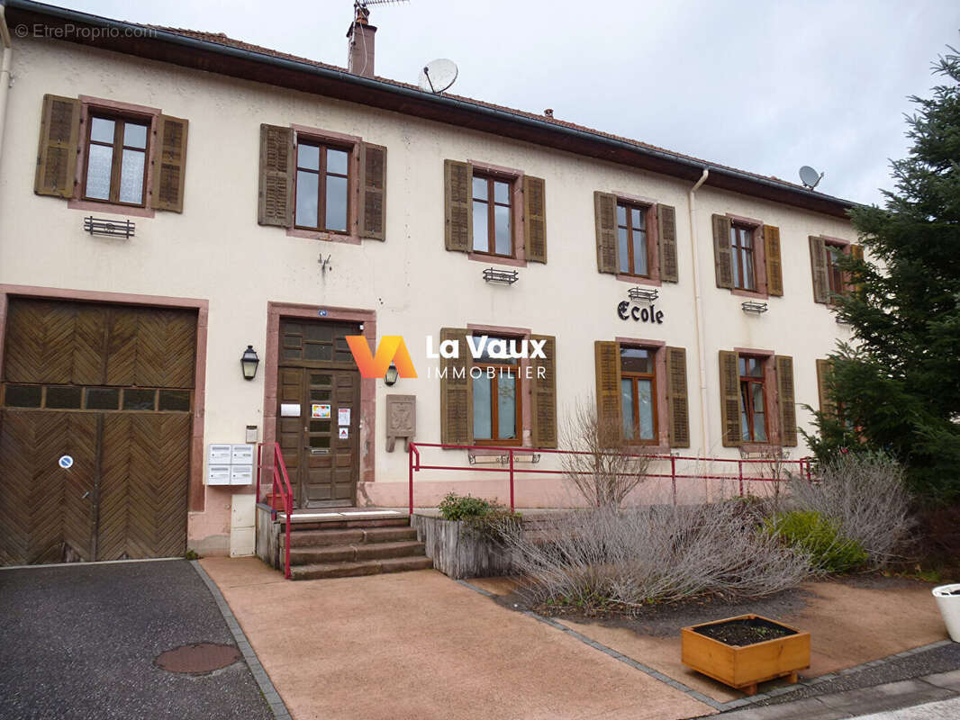 Maison à RAON-SUR-PLAINE