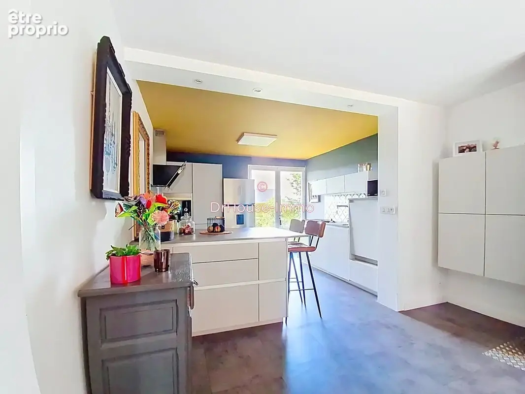 Maison 7 pièces 165 m² à vendre à Saint-Hilaire-Du-Harcouet (50600) - photo 8