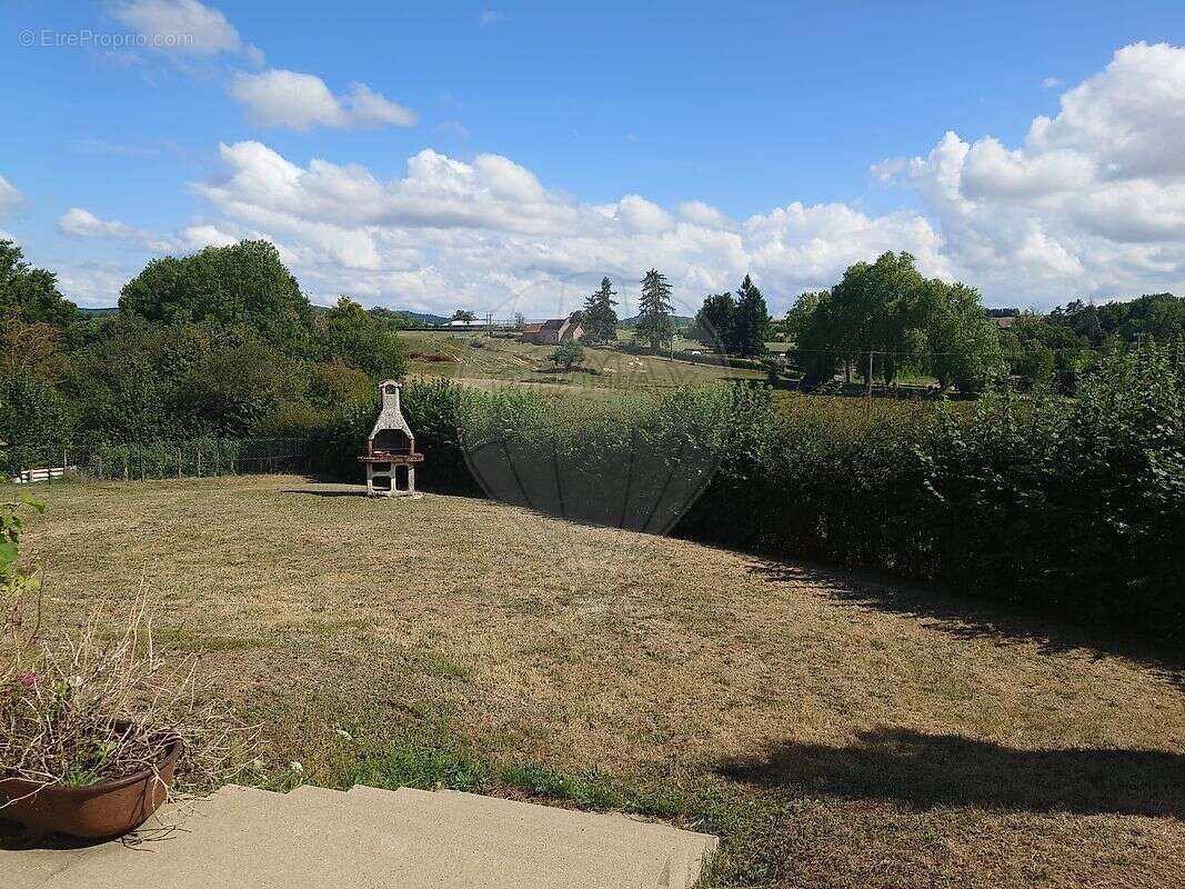 Maison à ISSY-L'EVEQUE