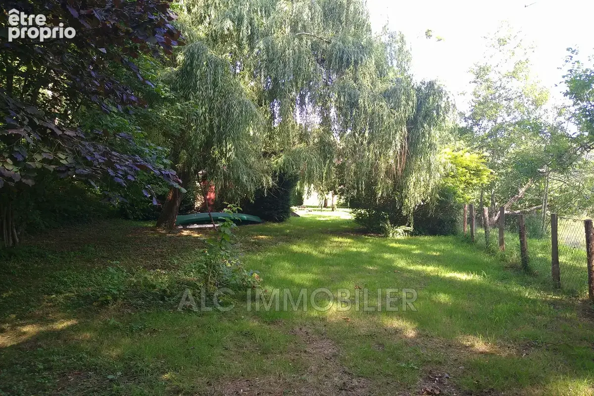 Terrain 1 710 m² à vendre à Saint-Leonard-Des-Bois (72130) - photo 2