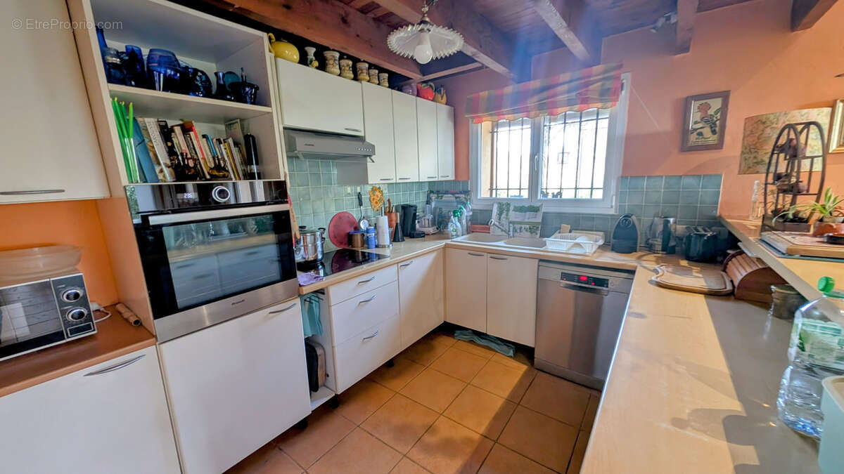 Maison à LAROQUE-DES-ALBERES