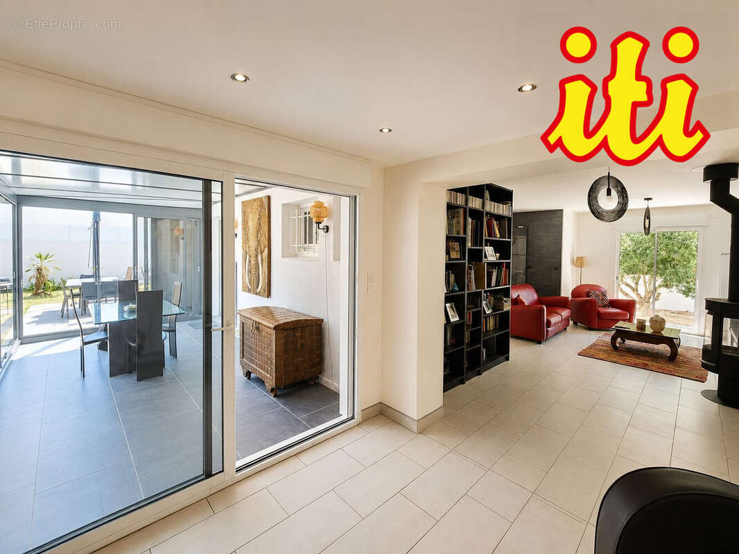 Maison 150 m² à Saint-Mathurin  - photo 8