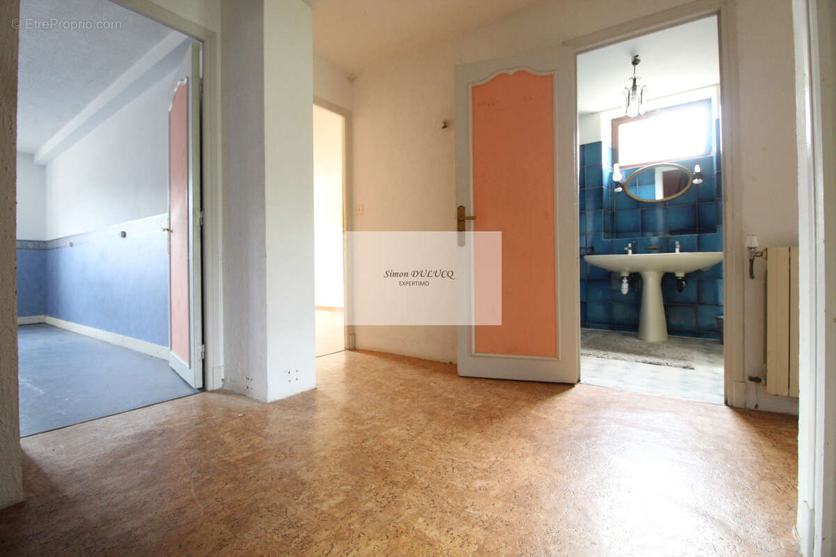 Appartement à SAINT-SERNIN-SUR-RANCE
