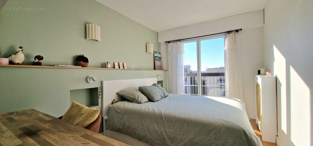 Appartement à RUEIL-MALMAISON