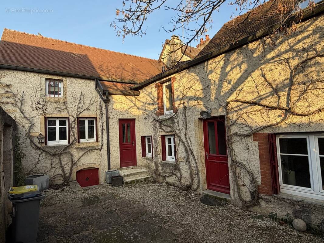 Maison à MARSANNAY-LA-COTE