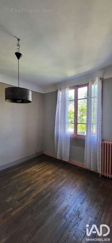 Photo 6 - Maison à VELIZY-VILLACOUBLAY
