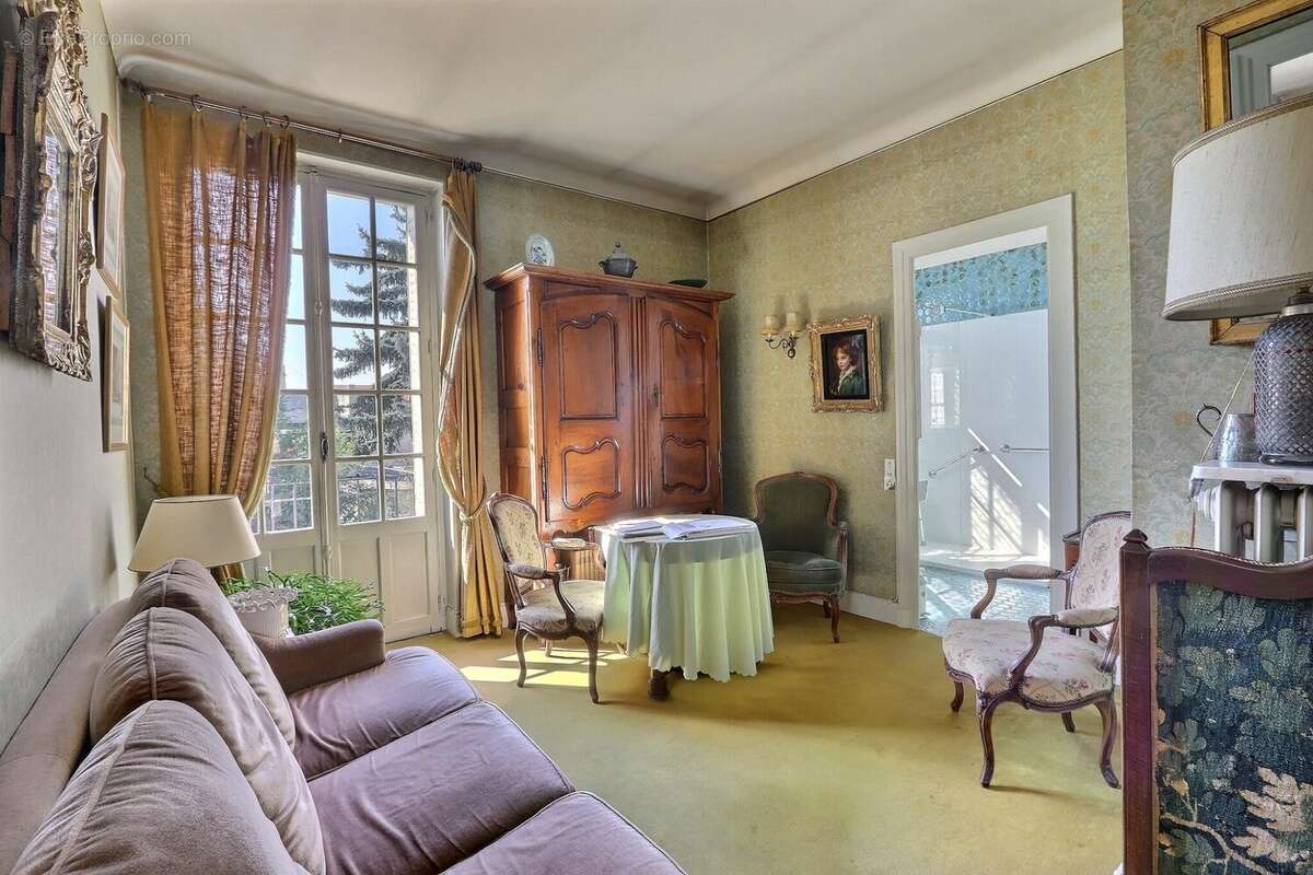 Maison à CLERMONT-FERRAND