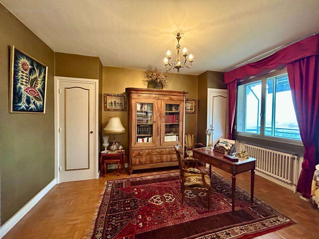 Appartement à LYON-5E