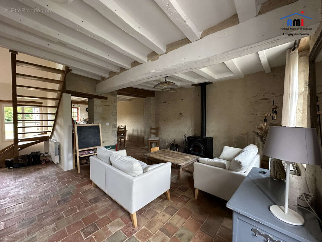 Maison à LONGNY-AU-PERCHE