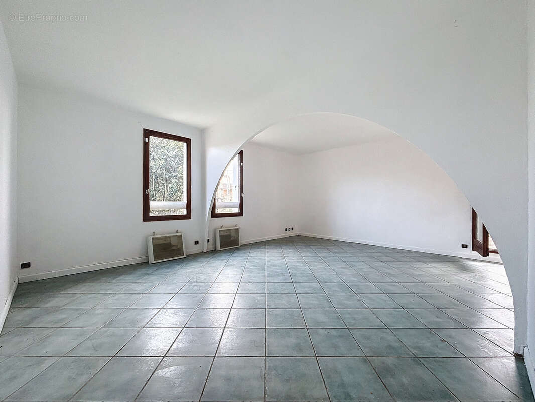 Appartement à CULOZ