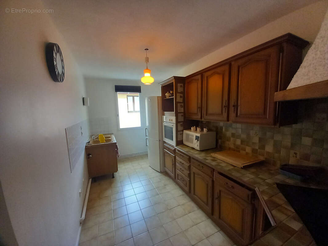 Appartement à FUMEL