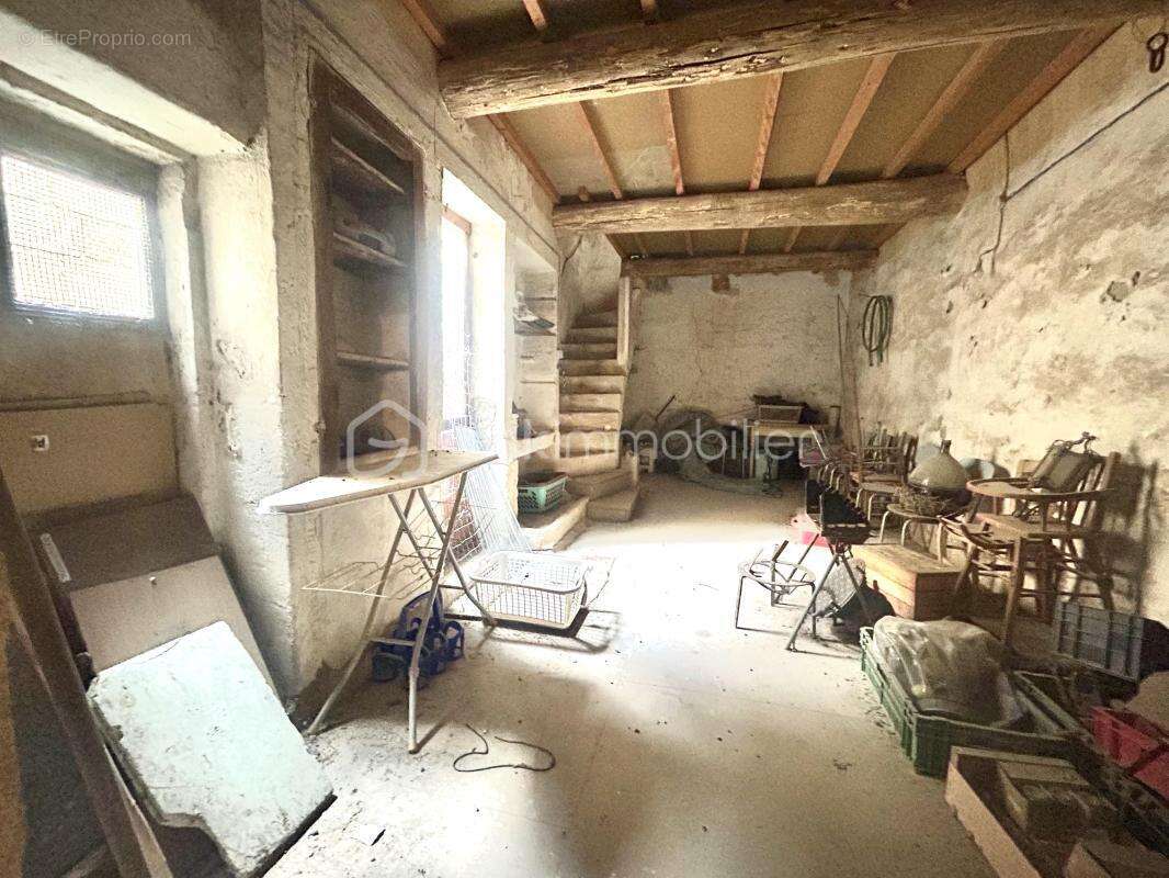 Maison à BEZOUCE