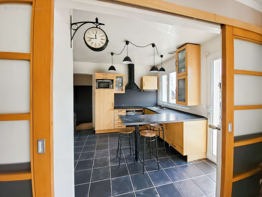 Maison à OLLAINVILLE