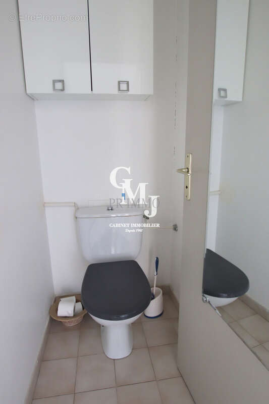 Saint-raphael - 3 pieces - 72 m2 - photo 9