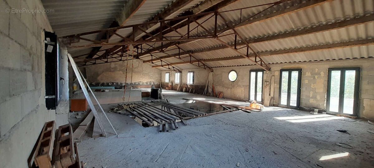 Mas provençal en pierre rénové   Piscine   1 hectare   Dépendance   Proche L’Isle-sur-la-Sorgue   Luberon - photo 19
