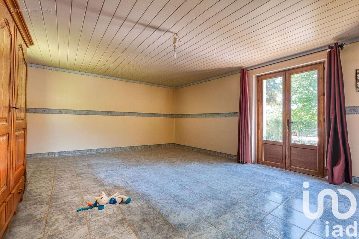 Photo 4 - Maison à BONNEUIL-EN-VALOIS