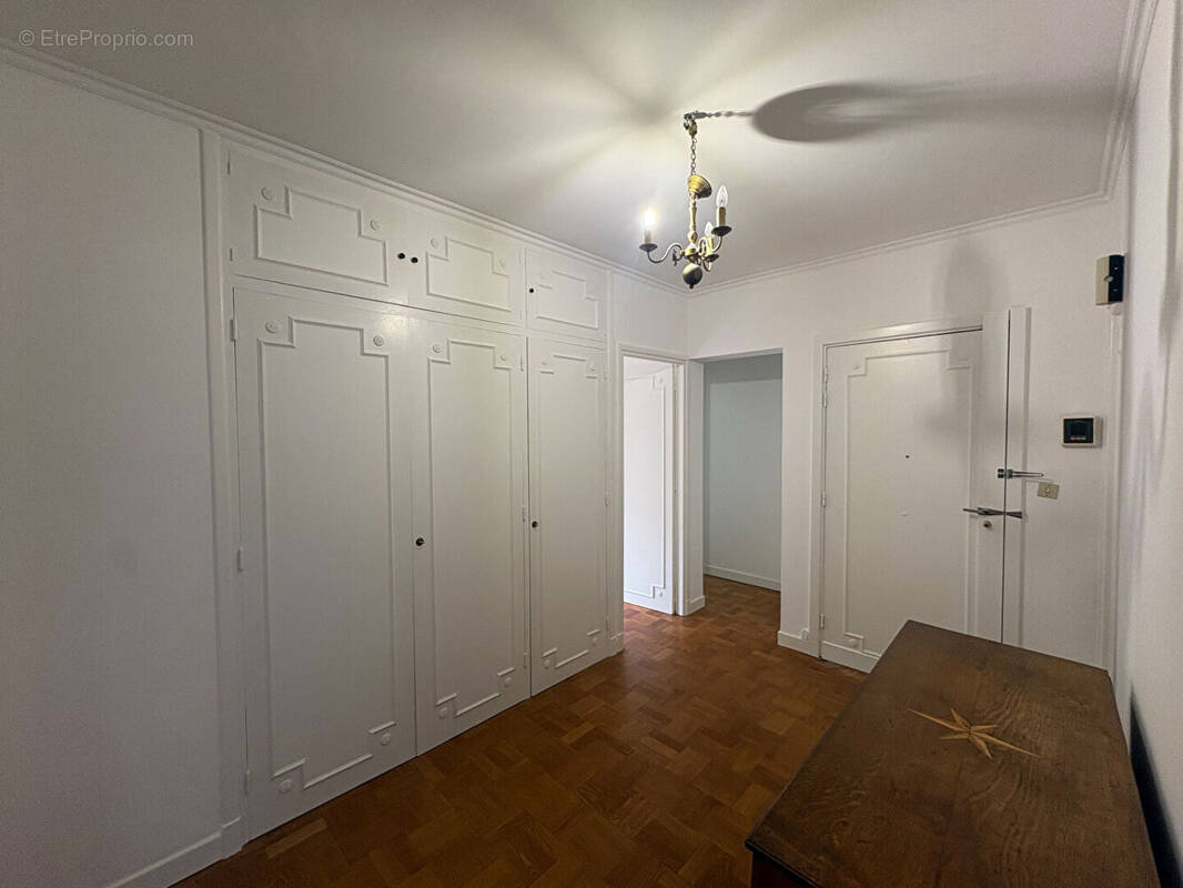Appartement à LA MADELEINE