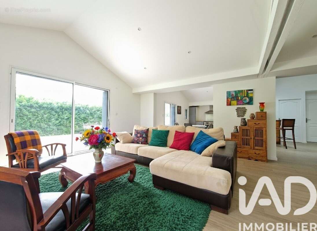 Photo 2 - Maison à LE CELLIER