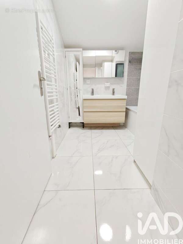Photo 9 - Appartement à VILLIERS-SUR-MARNE