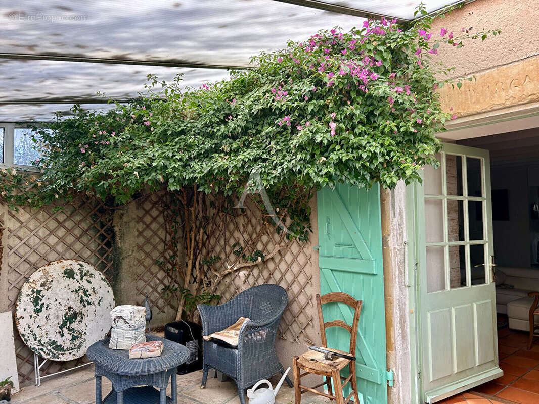 Maison à CHAILLE-LES-MARAIS