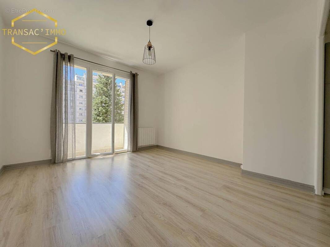 n°1 - Appartement à GRENOBLE