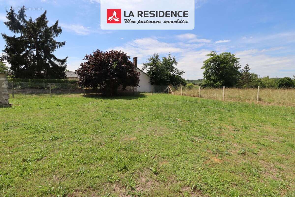 Terrain 731 m² à Bouafles  - photo 3