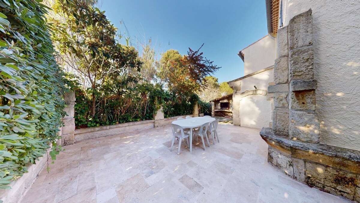 Maison à PORT-DE-BOUC