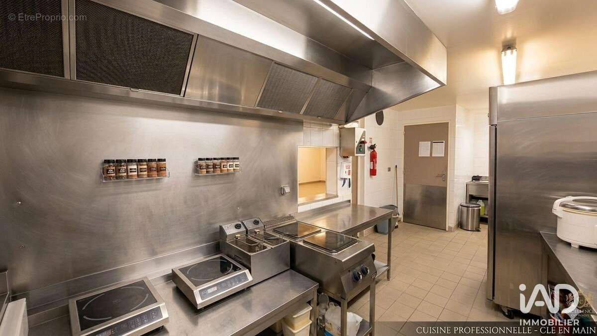 Photo 3 - Commerce à PARIS-17E