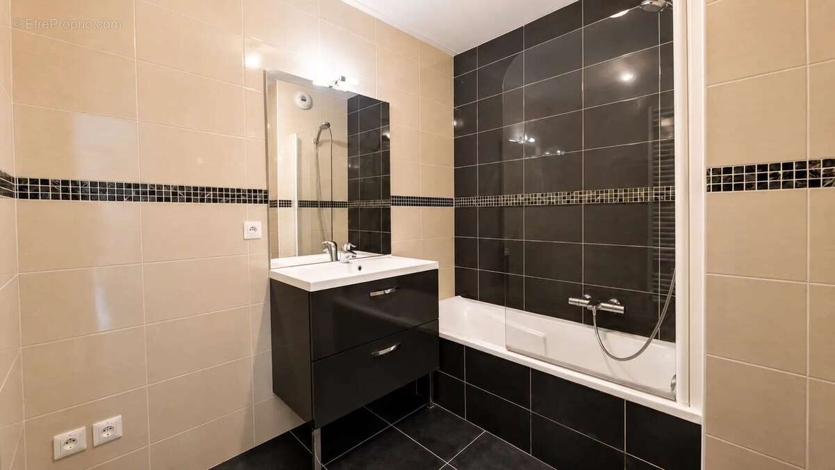 Appartement à EVIAN-LES-BAINS