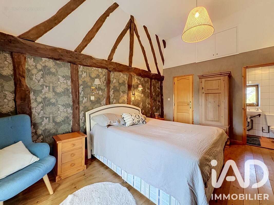 Maison 108 m² à Pleine-Fougeres  - photo 8