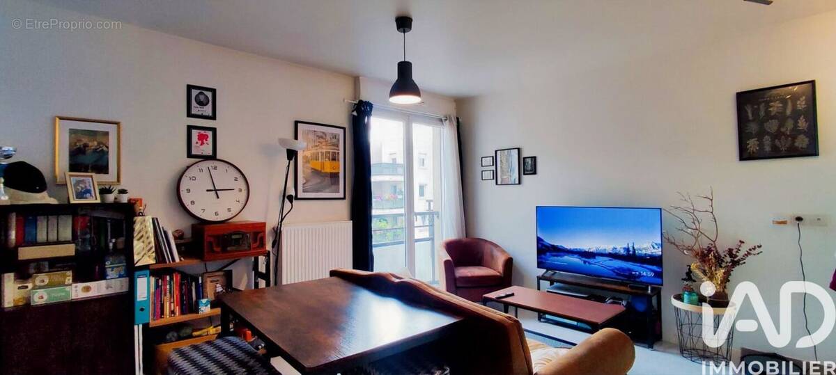 Photo 1 - Appartement à MENNECY