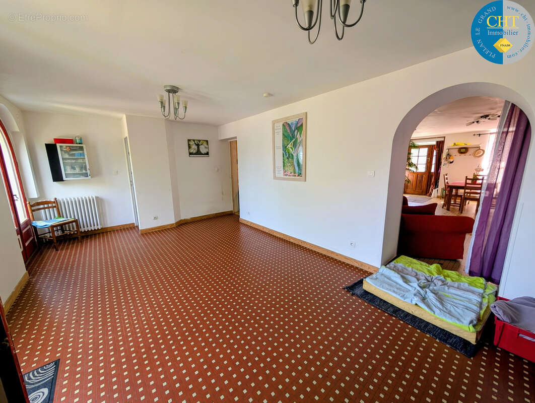 Rare sur le marché : grande maison de bourg   comblessac (35330) avec cht immobilier - photo 7