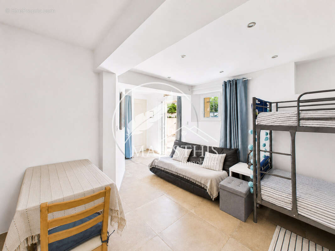 Maison 134 m2 avec Piscine Presqu'ile de Giens - photo 15