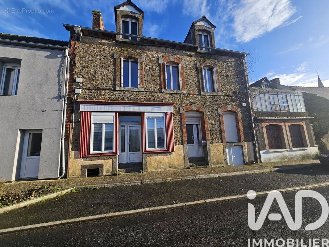 Photo 1 - Maison à MERDRIGNAC