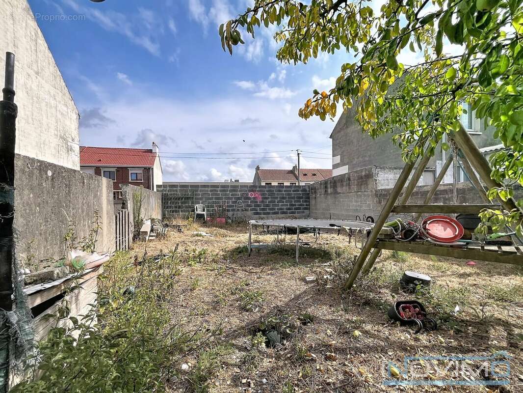 Terrain 174 m² à Calais  - photo 3