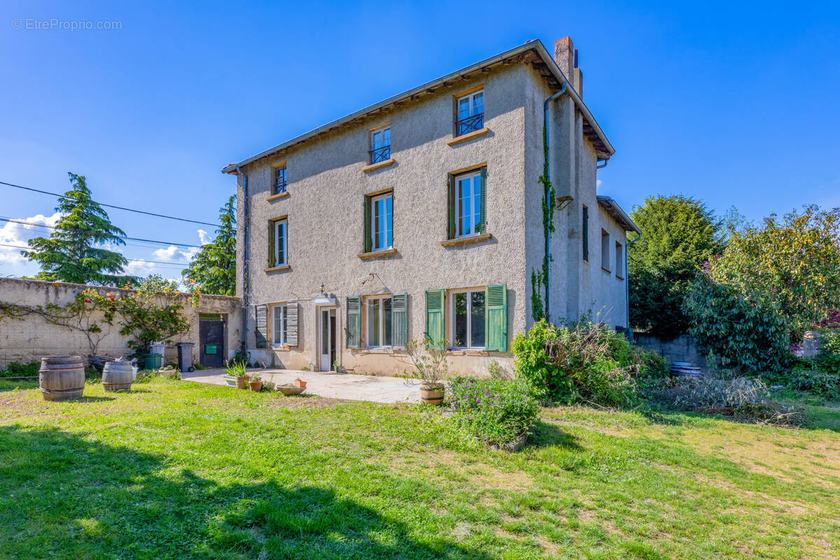 Maison à CHAPONOST