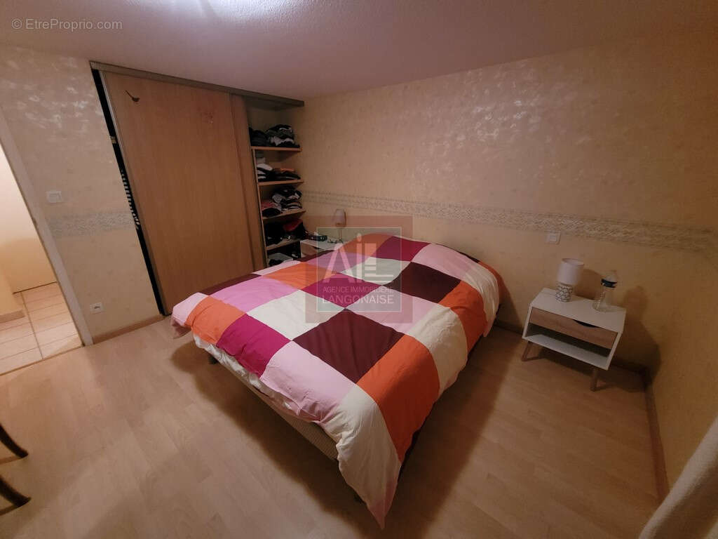 Immeuble habitation + commerce - photo 7