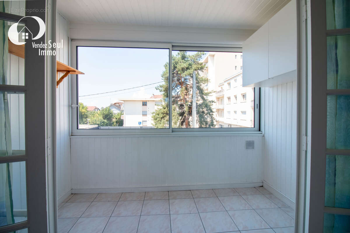 Appartement à AMBILLY