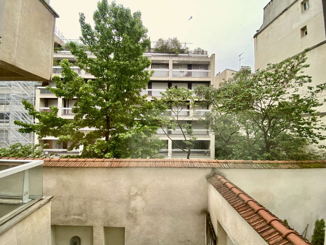 Appartement à PARIS-6E