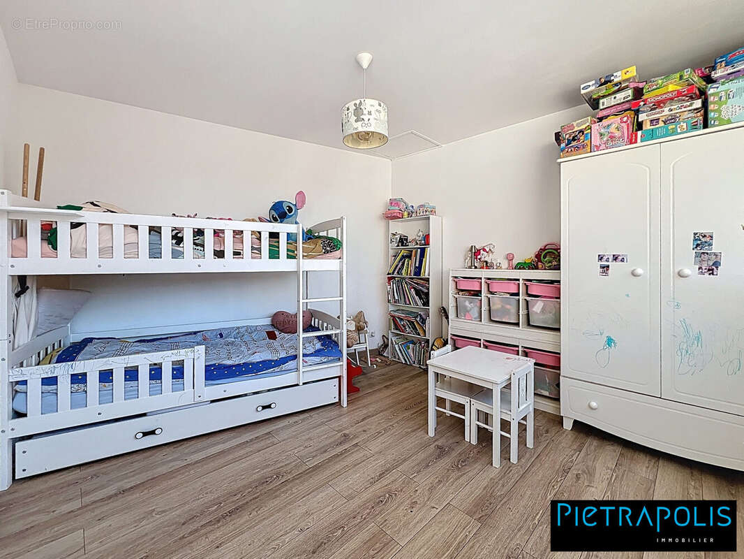 Appartement à VOURLES