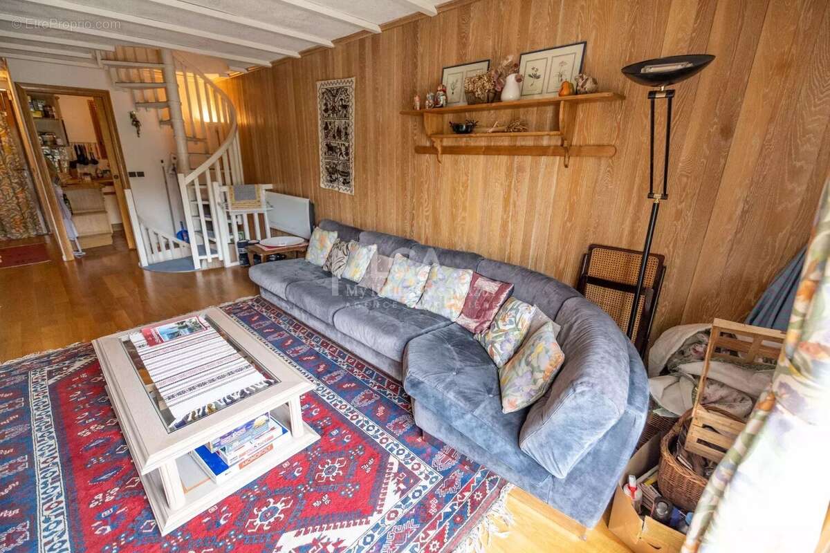 Maison à SAINT-ETIENNE-DE-TINEE