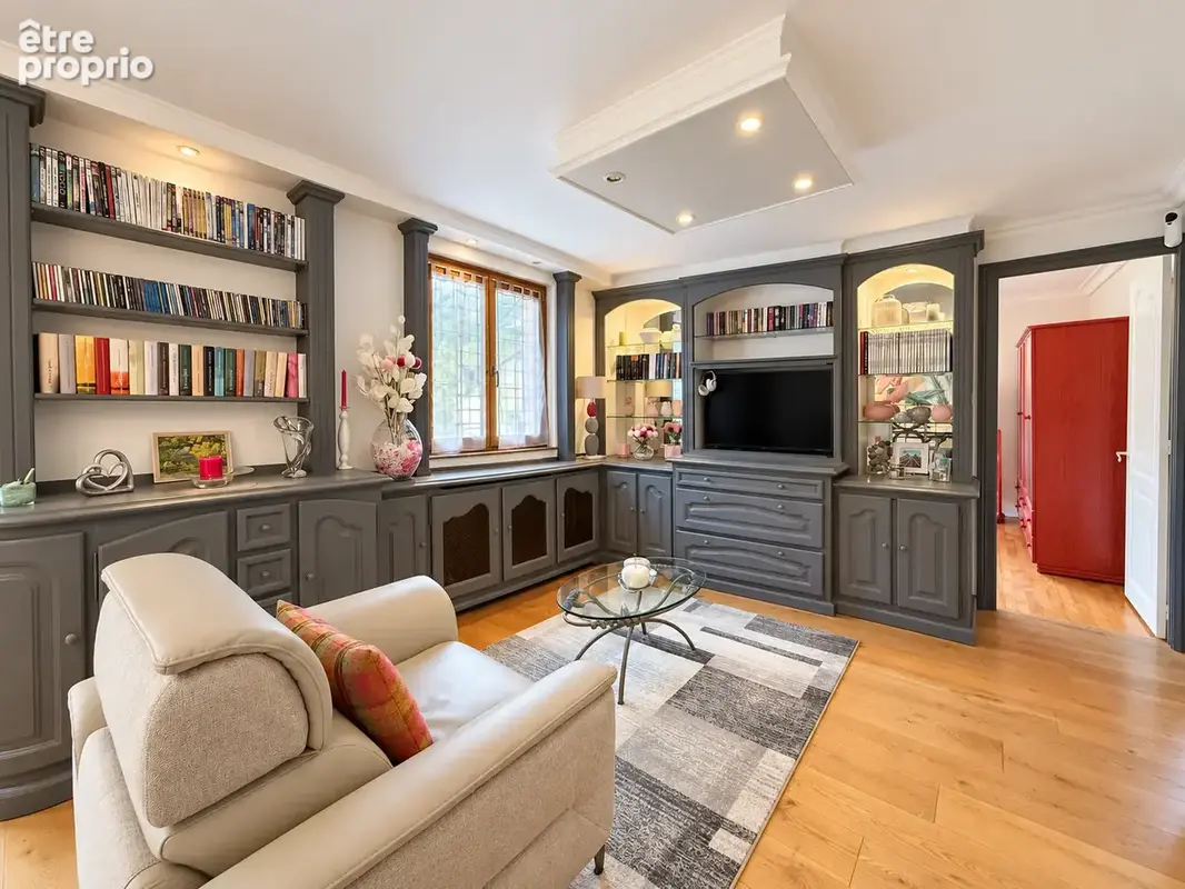 Maison 7 pièces 177 m2 avec piscine - photo 4