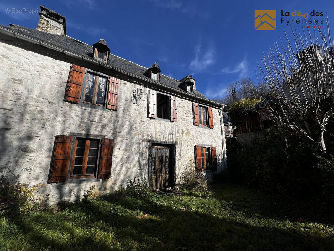 Maison à JEZEAU