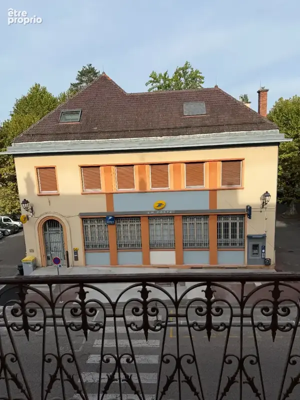 Appartement t2 centre pont de beauvoisin - photo 2